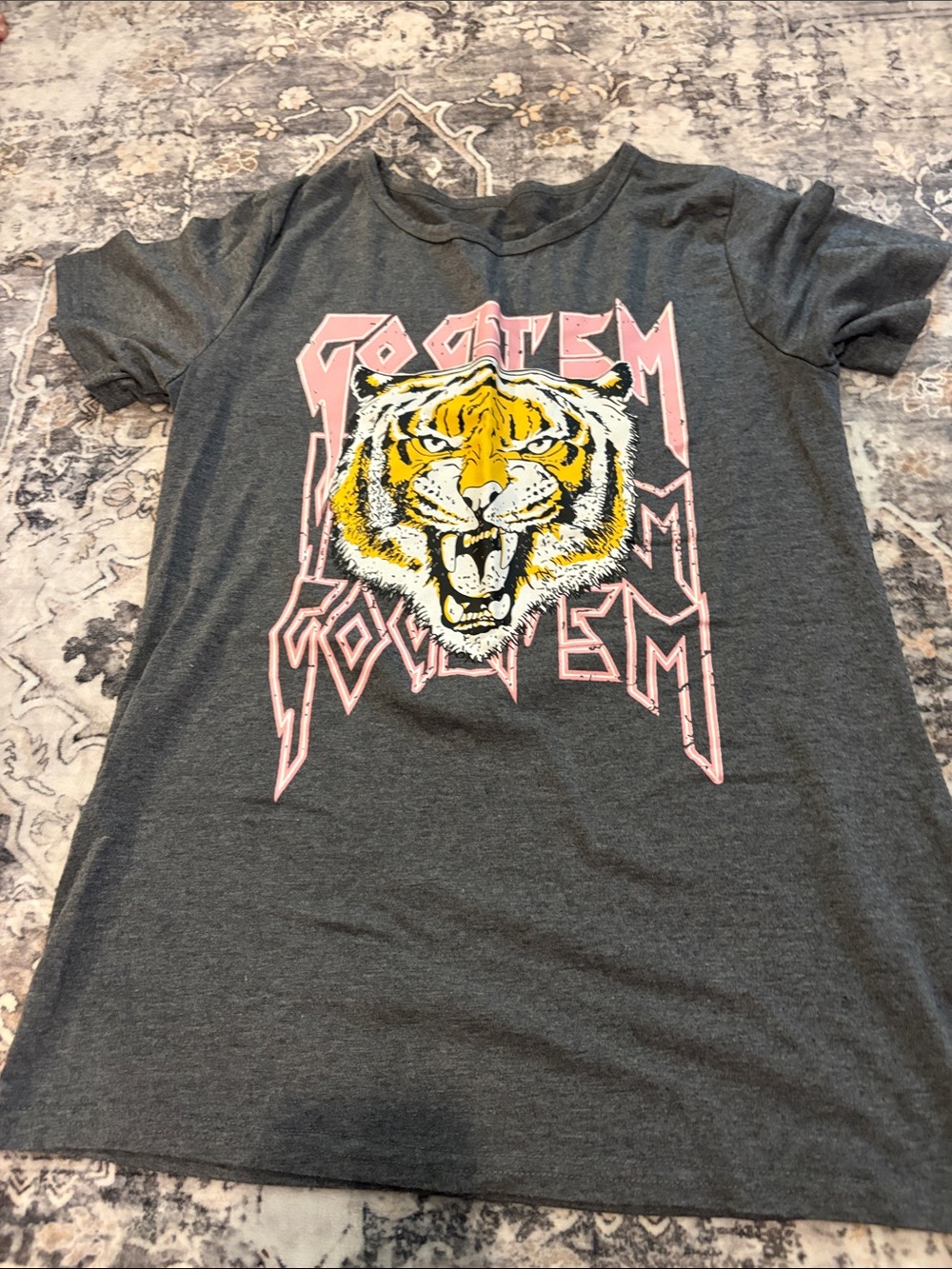 Amazon Women's Short Sleeve Gray Tee with Yellow Tiger Graphic and Pink Accents